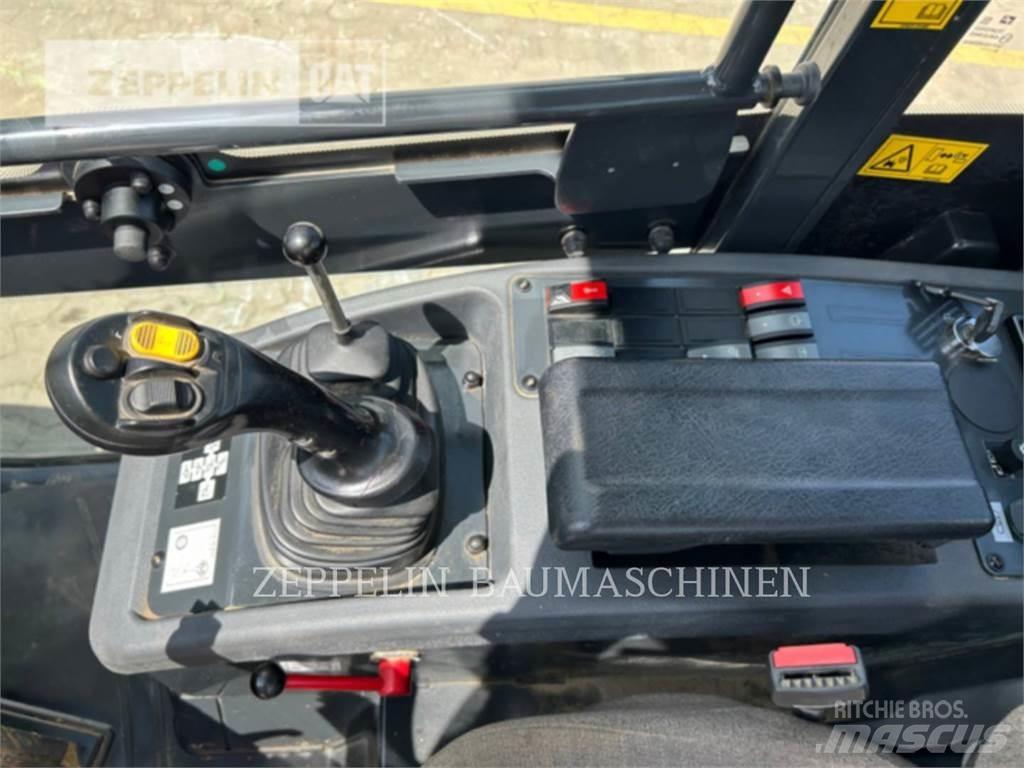 Komatsu WA80M-8EO Tekerlekli yükleyiciler