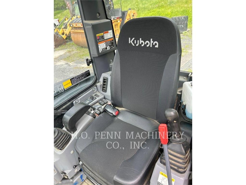 Kubota KX040 Paletli ekskavatörler