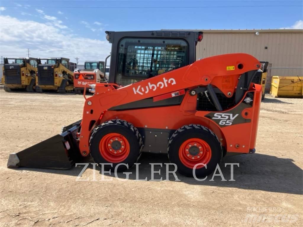 Kubota SSV65 Skid steer loderler