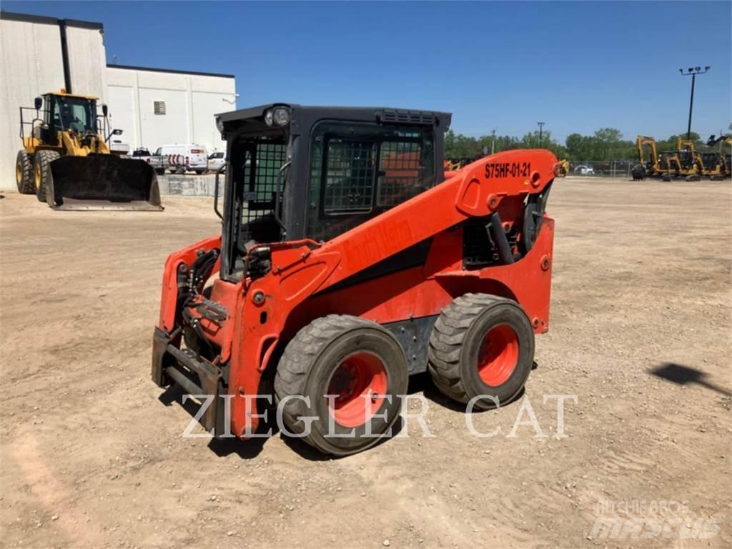 Kubota SSV75 Skid steer loderler