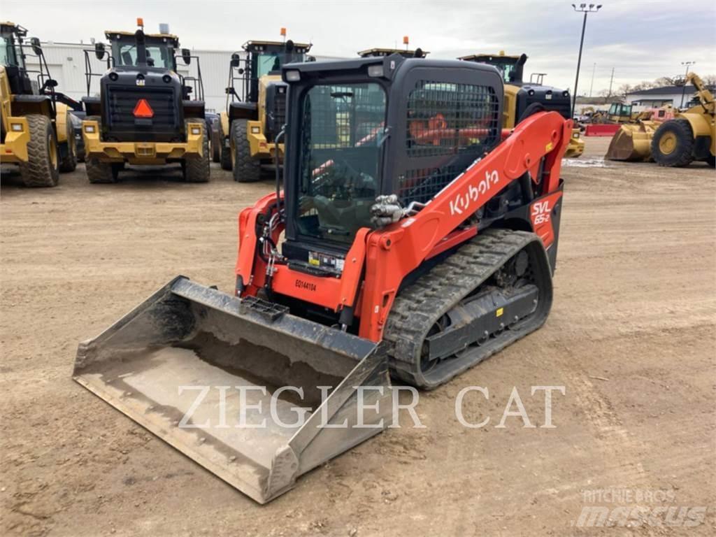 Kubota SVL65-2 Paletli yükleyiciler
