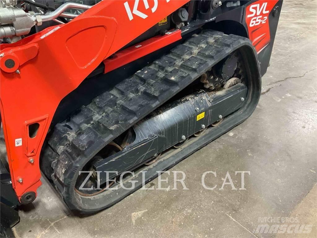 Kubota SVL65-2 Paletli yükleyiciler