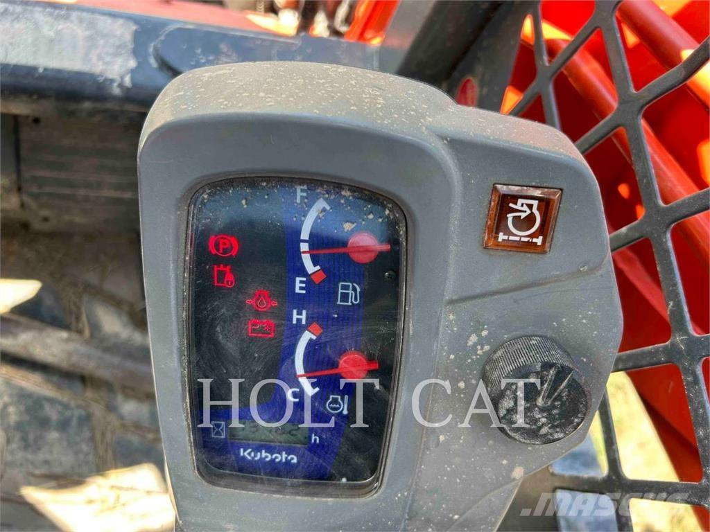 Kubota SVL75-2 Paletli yükleyiciler