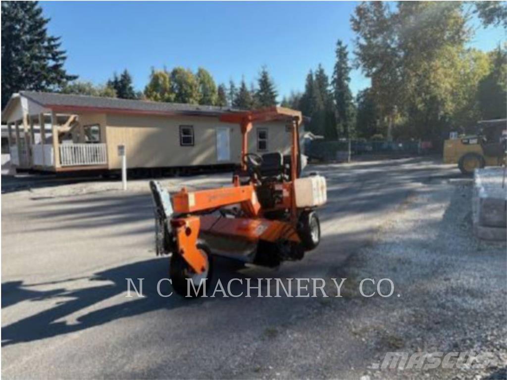 Lay-Mor SM300 Süpürgeler