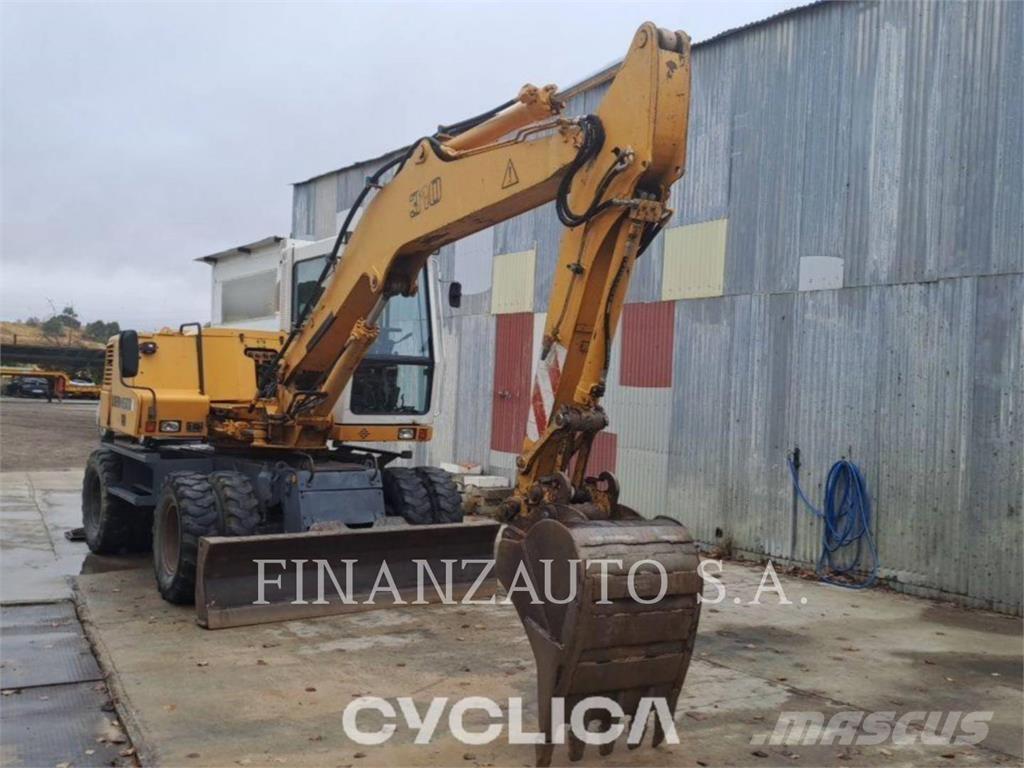 Liebherr A310B Lastik tekerli ekskavatörler