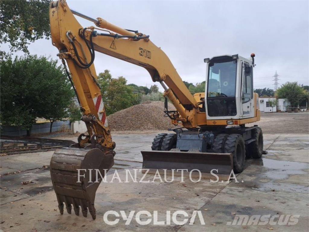 Liebherr A310B Lastik tekerli ekskavatörler