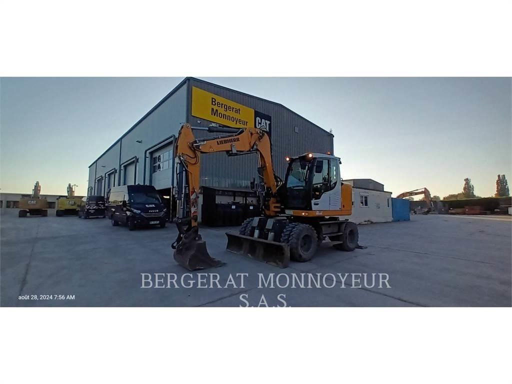 Liebherr A912 Lastik tekerli ekskavatörler
