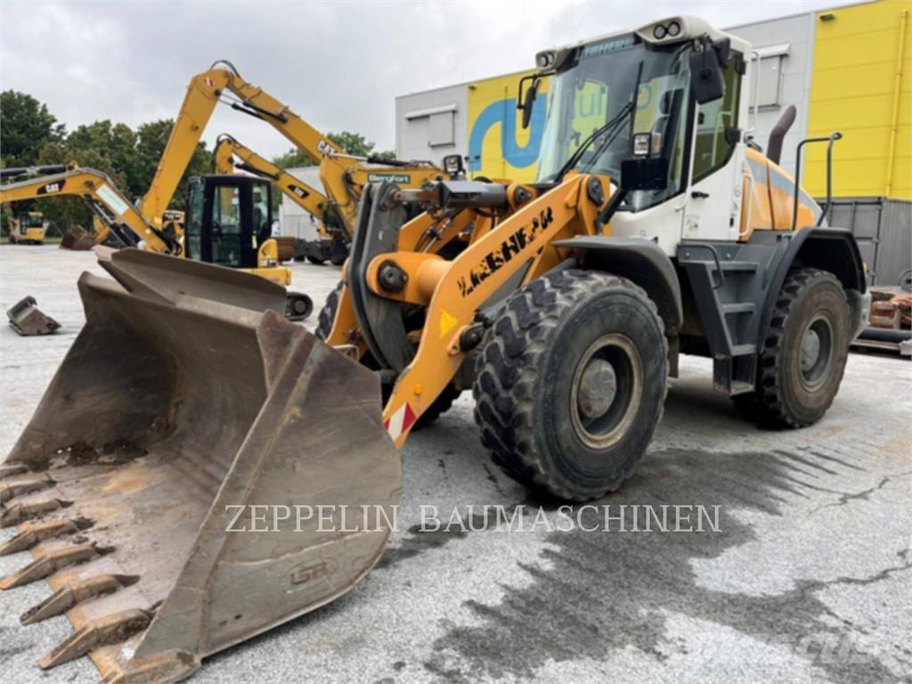 Liebherr L546 Tekerlekli yükleyiciler