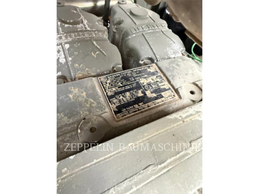 Liebherr PR724 Paletli dozerler