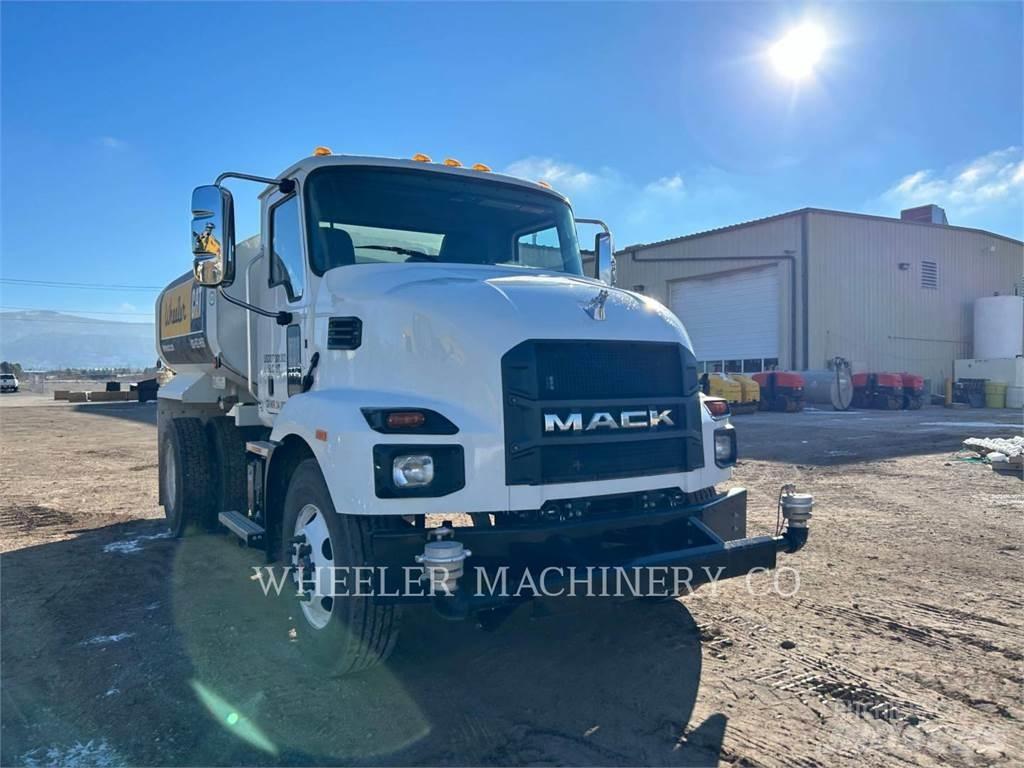 Mack WT2000 A Tankerli kamyonlar