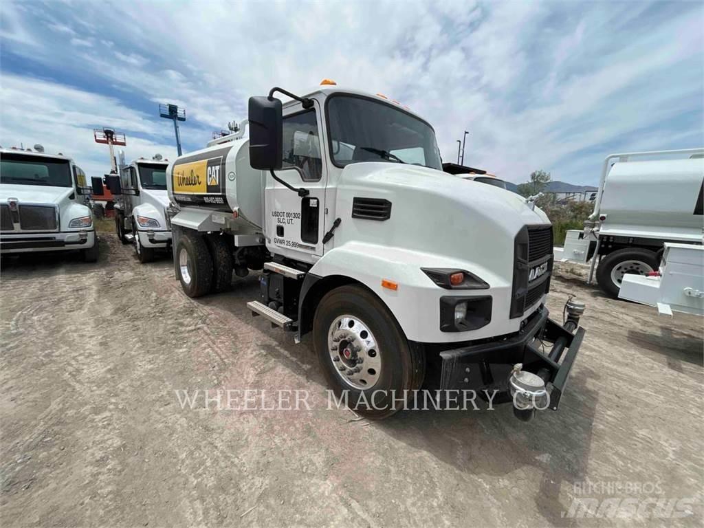 Mack WT2000 A Tankerli kamyonlar