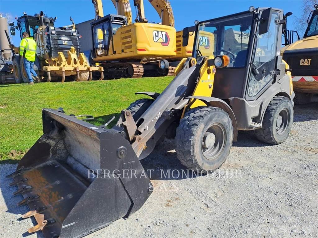 Mecalac AX1000 Skid steer loderler