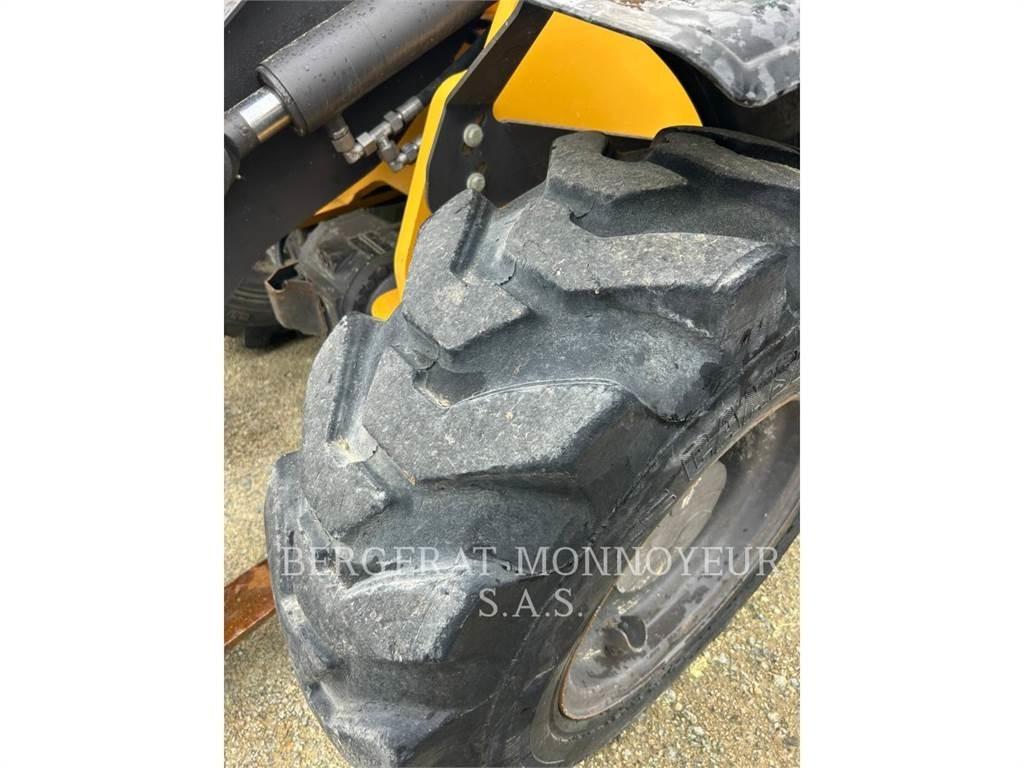 Mecalac AX850 Tekerlekli yükleyiciler