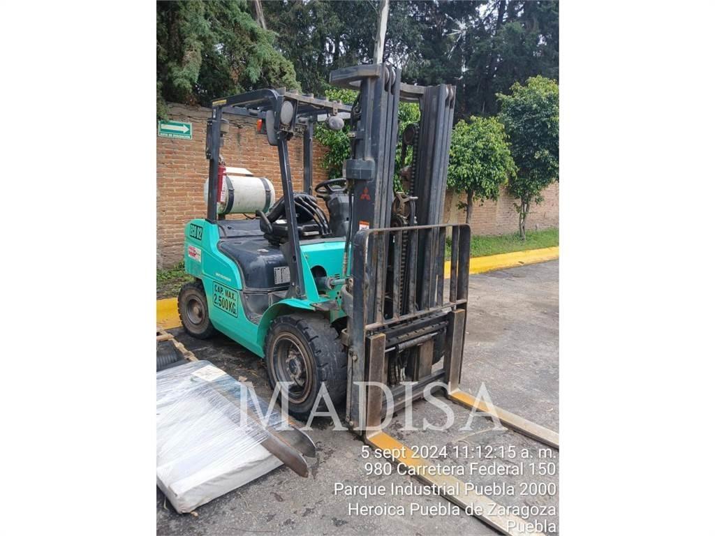 Mitsubishi FG30N-LP Diger