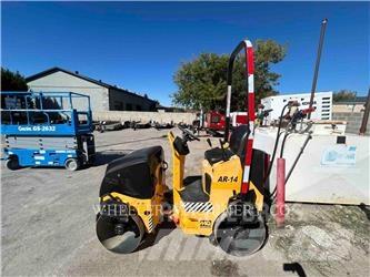 MultiQuip RL AR14H Çift tamburlu silindirler