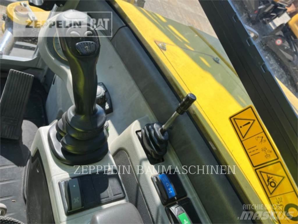 Neuson EW100 Lastik tekerli ekskavatörler