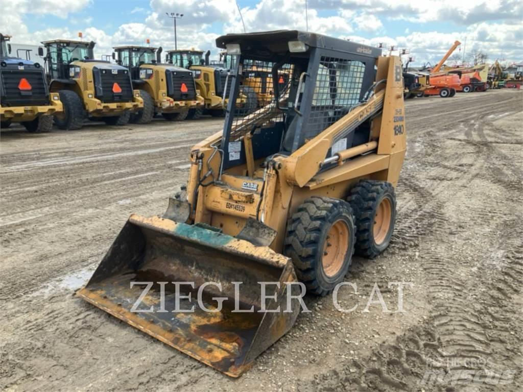 New Holland 1840 Skid steer loderler