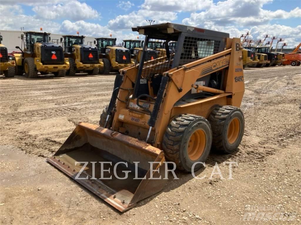 New Holland 1845 Skid steer loderler