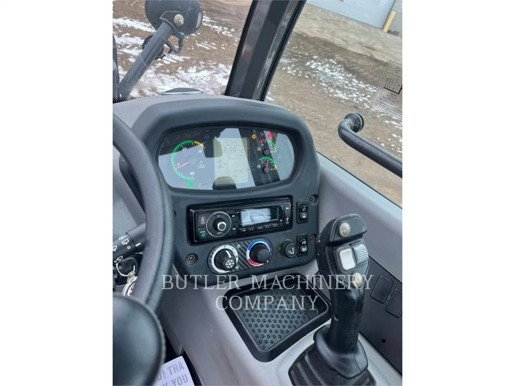 New Holland 321F Tekerlekli yükleyiciler