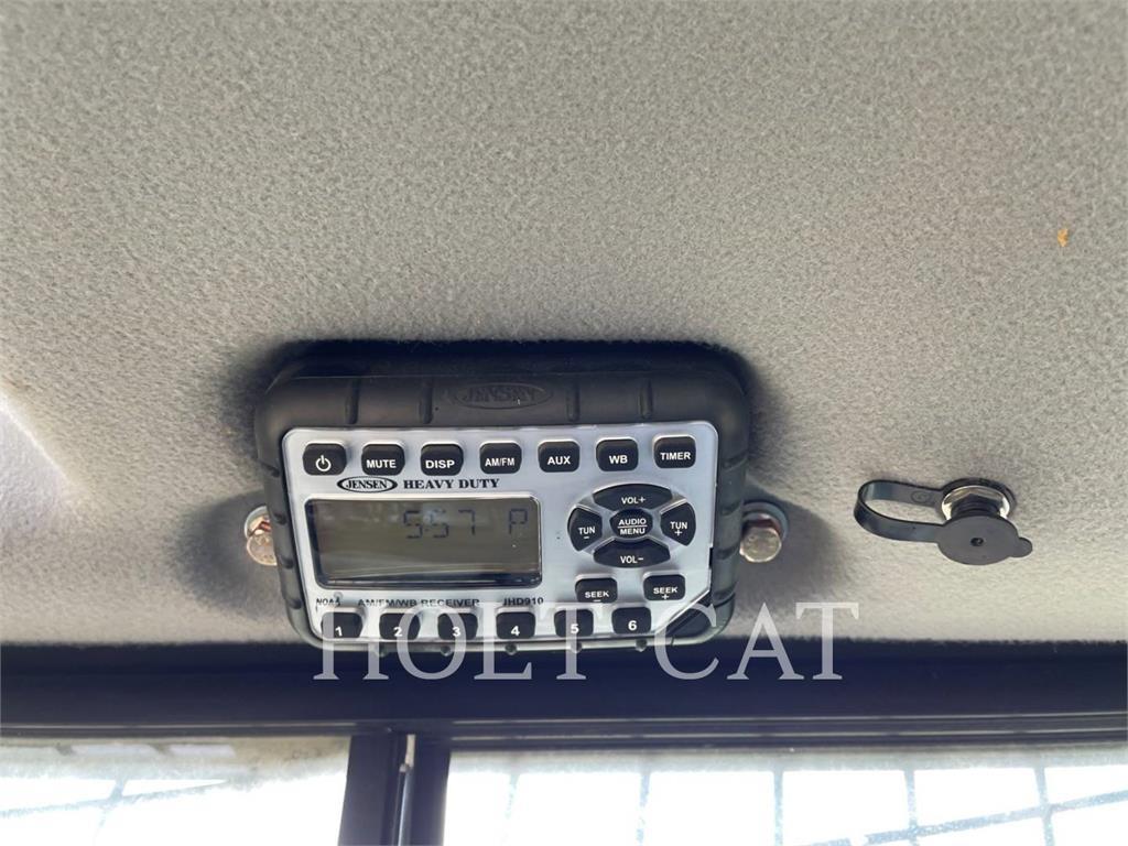 New Holland C237 Paletli yükleyiciler