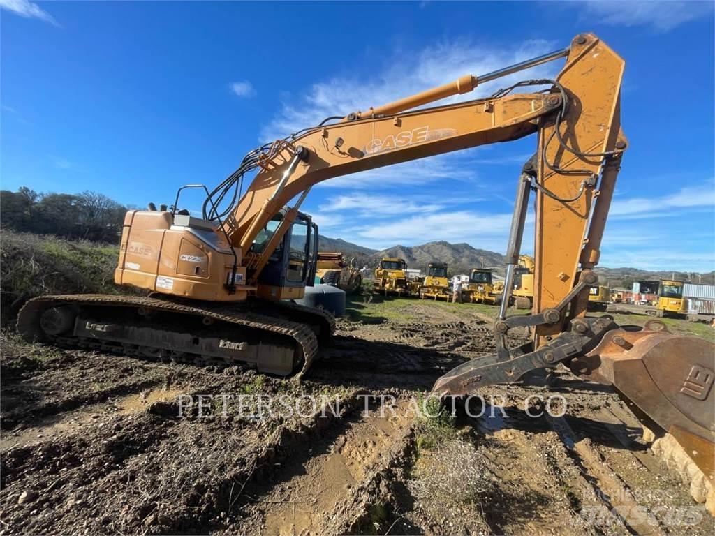 New Holland CX225 Paletli ekskavatörler