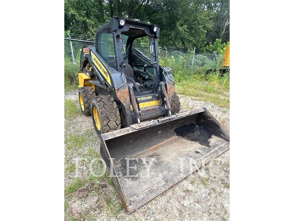 New Holland L228 Skid steer loderler