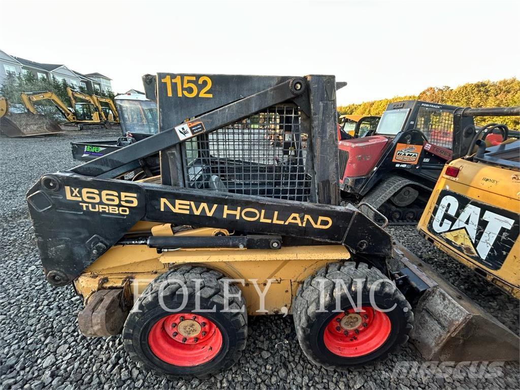 New Holland LX665 Skid steer loderler
