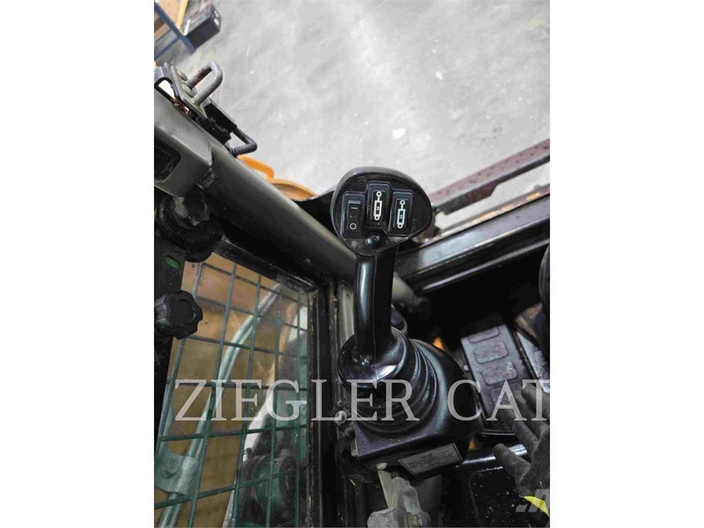 New Holland TV380 Paletli yükleyiciler