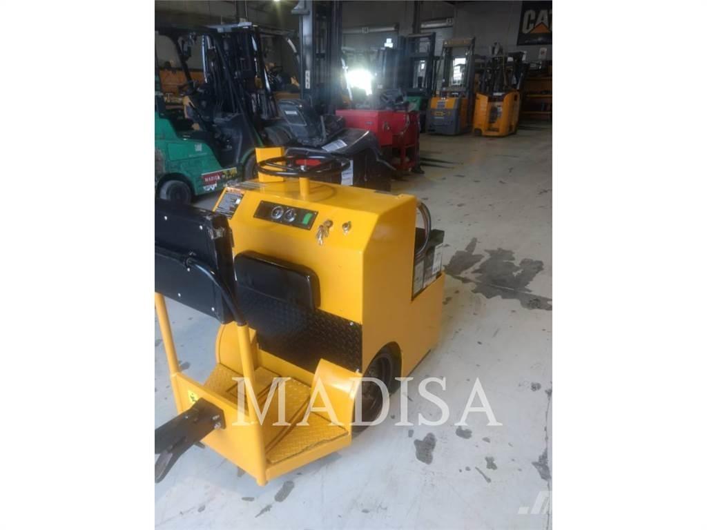 Polaris E4-51 Tomruk yükleyici traktörler