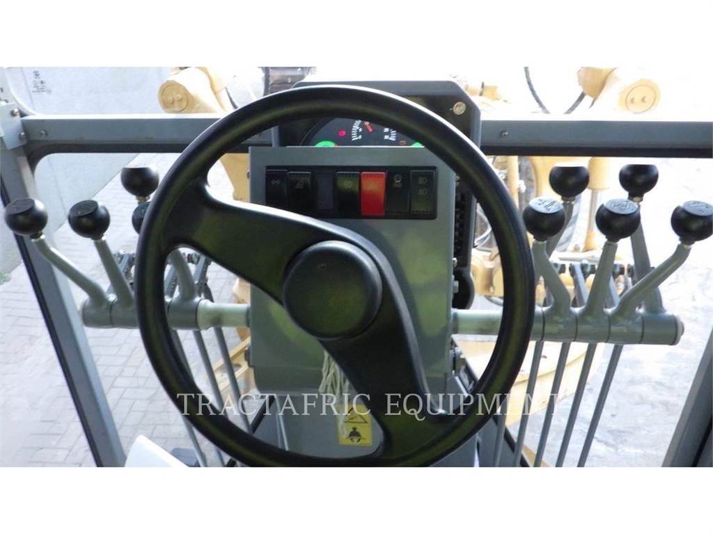 SEM MACHINERY SEM919 Greyderler