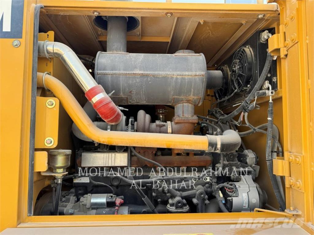 SEM MACHINERY SEM921 Greyderler