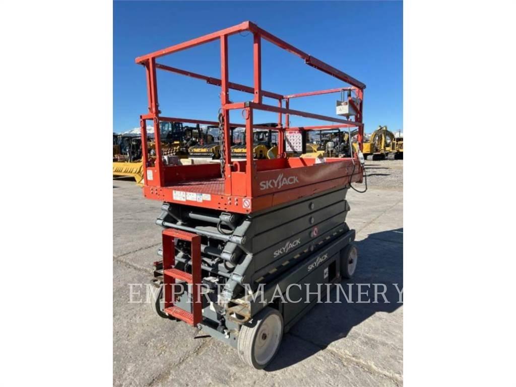 Skyjack 4632 Körüklü personel platformları