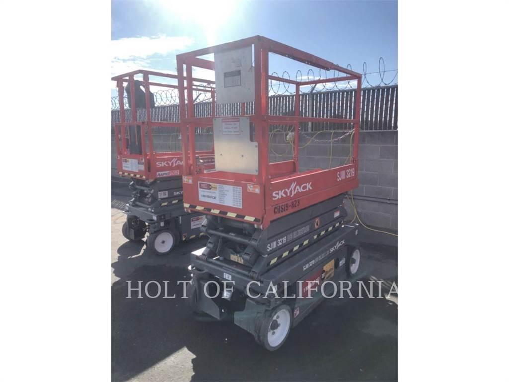 Skyjack SCISSOR 19 Makasli platformlar