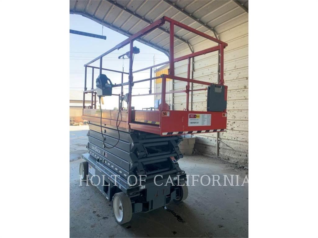 Skyjack SCISSOR40E Makasli platformlar