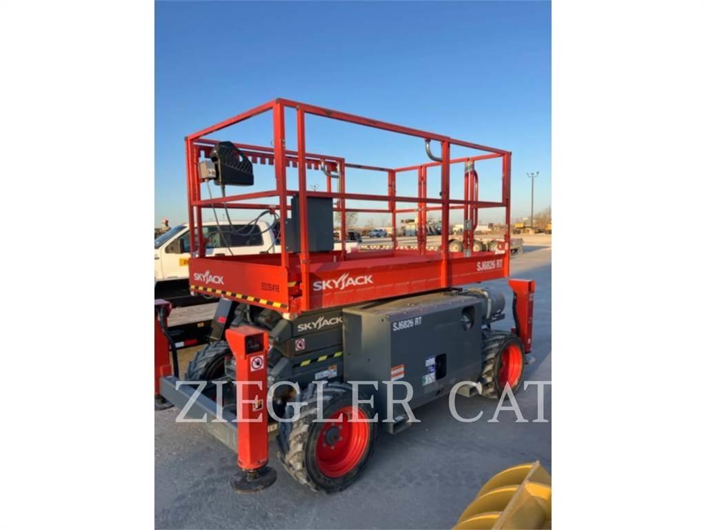 Skyjack SJ6826RT Makasli platformlar