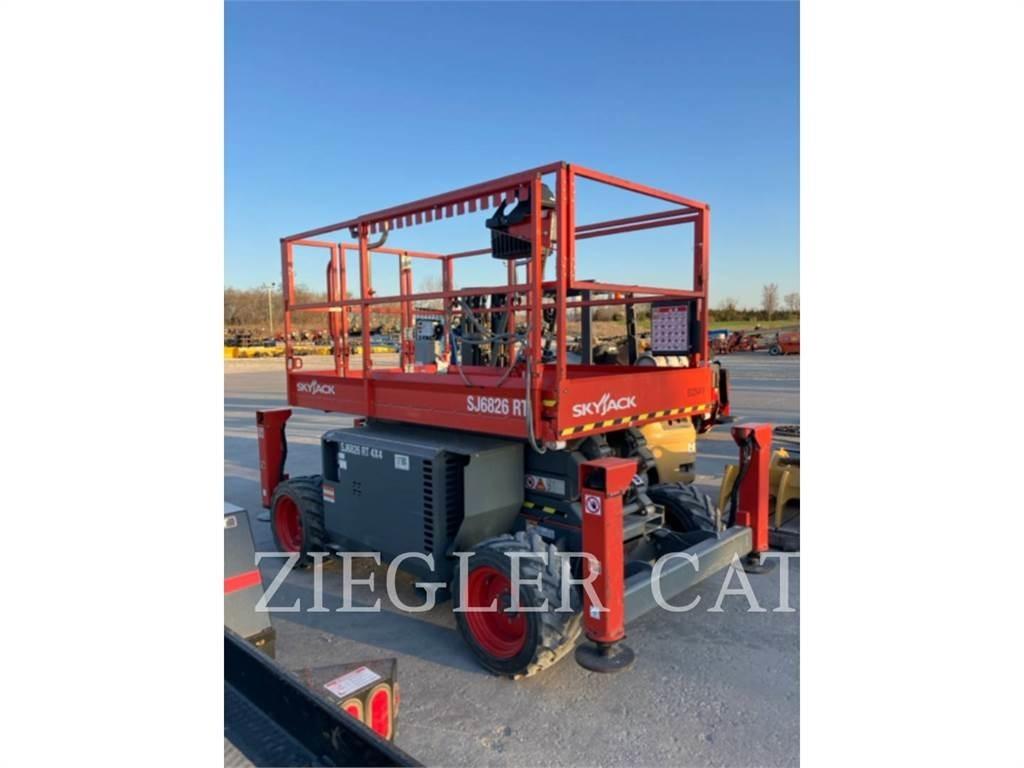 Skyjack SJ6826RT Makasli platformlar