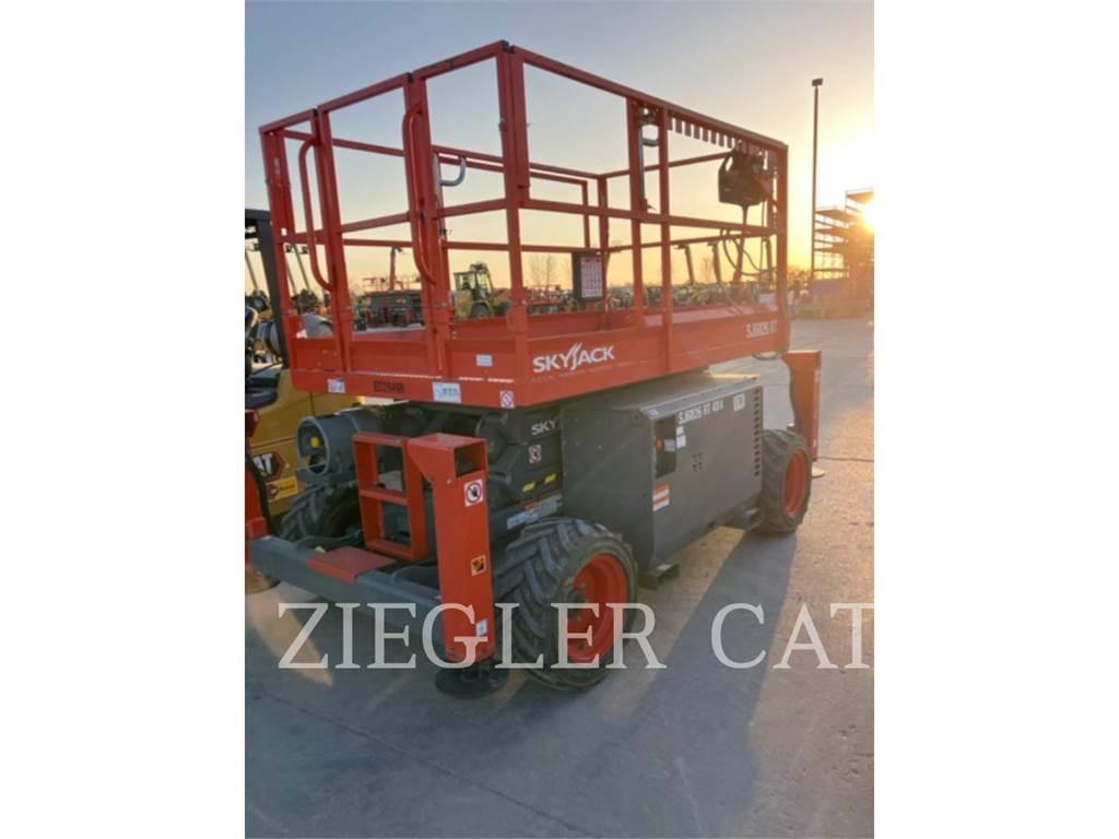 Skyjack SJ6826RT Makasli platformlar