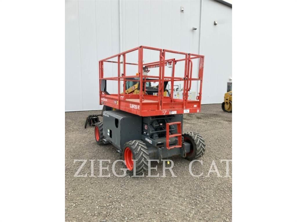 Skyjack SJ6826RT Makasli platformlar