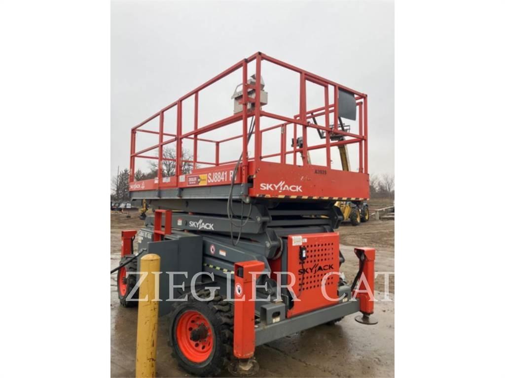Skyjack SJ8841 Makasli platformlar