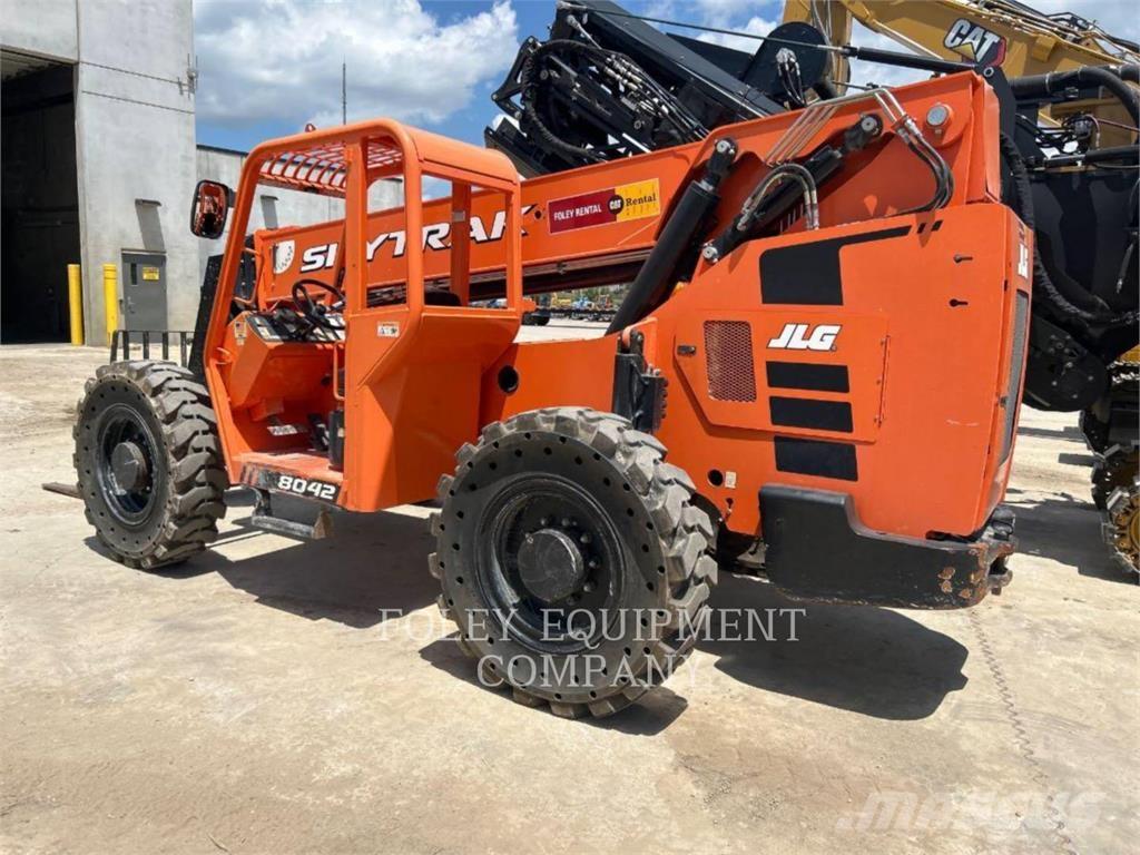 SkyTrak 8042O Teleskopik yükleyiciler