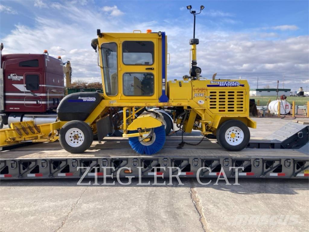 Superior DT74C Cadde süpürücüler