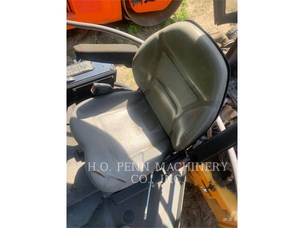 Volvo D110B Zemin sıkıştırma makineleri