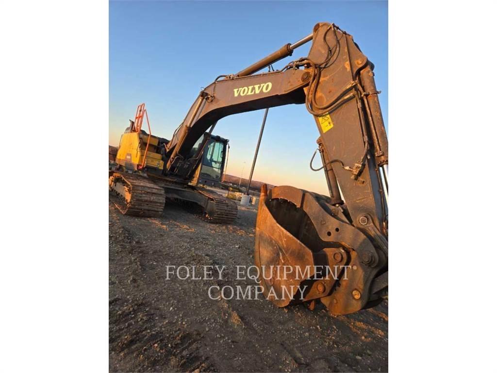 Volvo EC300EL Paletli ekskavatörler