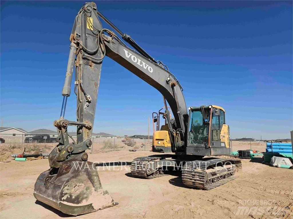 Volvo ECR235EL Paletli ekskavatörler