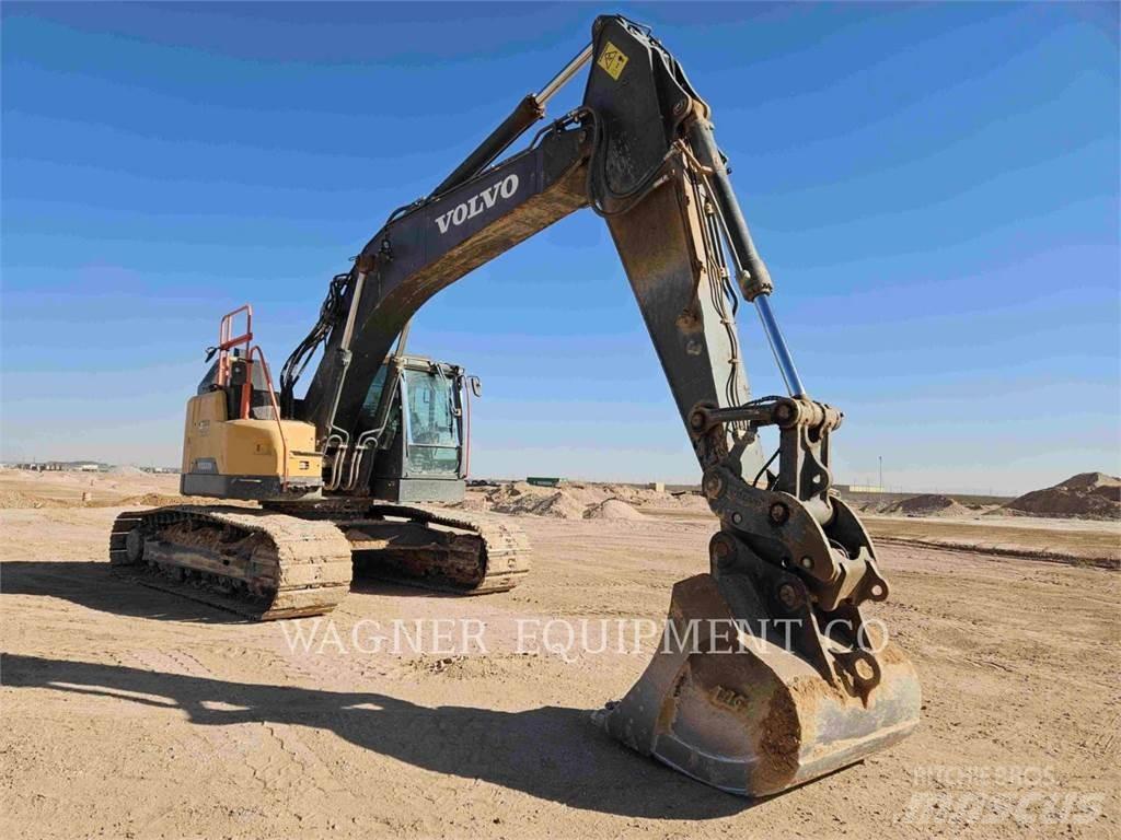 Volvo ECR355EL Paletli ekskavatörler