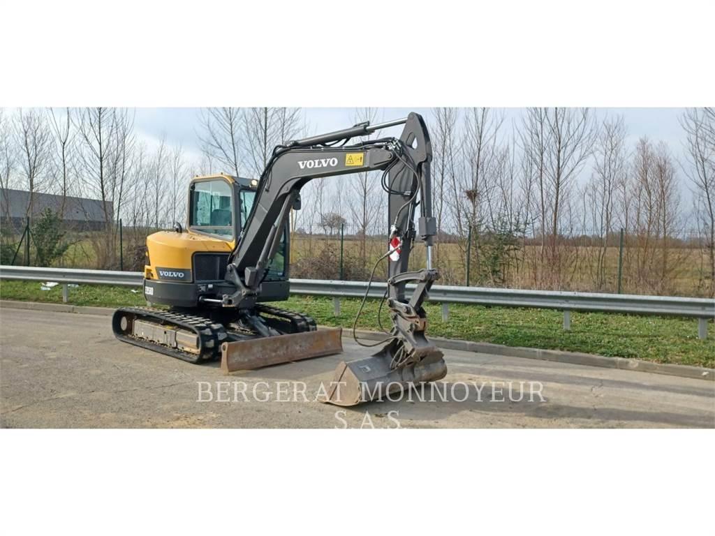 Volvo ECR58D Paletli ekskavatörler