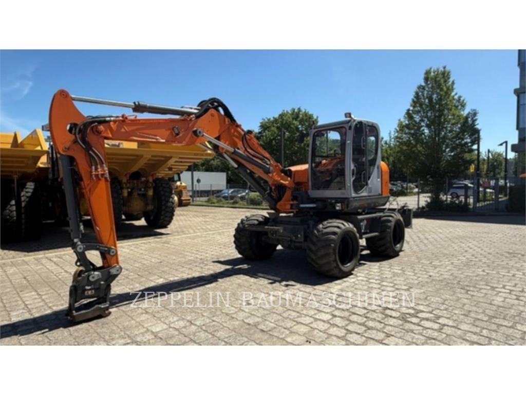 Wacker EW100 Lastik tekerli ekskavatörler