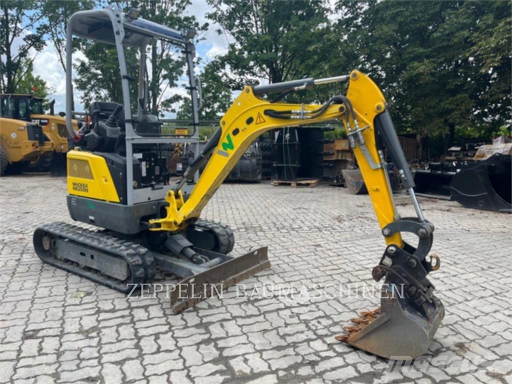 Wacker EZ17E Paletli ekskavatörler