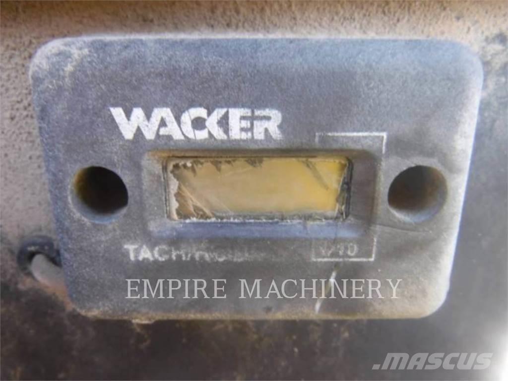 Wacker RD11A Çift tamburlu silindirler