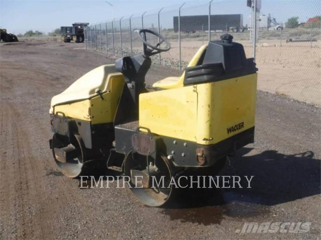 Wacker RD11A Çift tamburlu silindirler